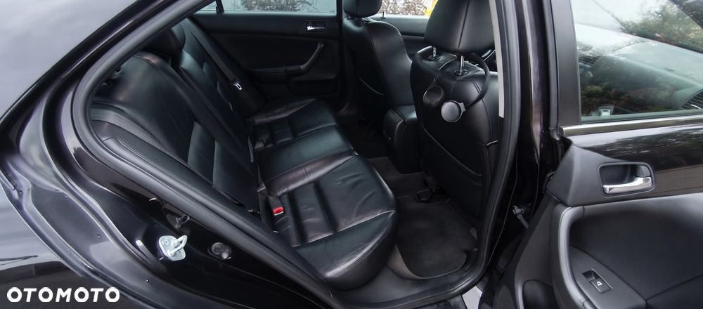 Honda Accord 2.4 Executive - 13