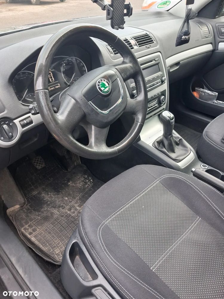 Skoda Octavia - 4