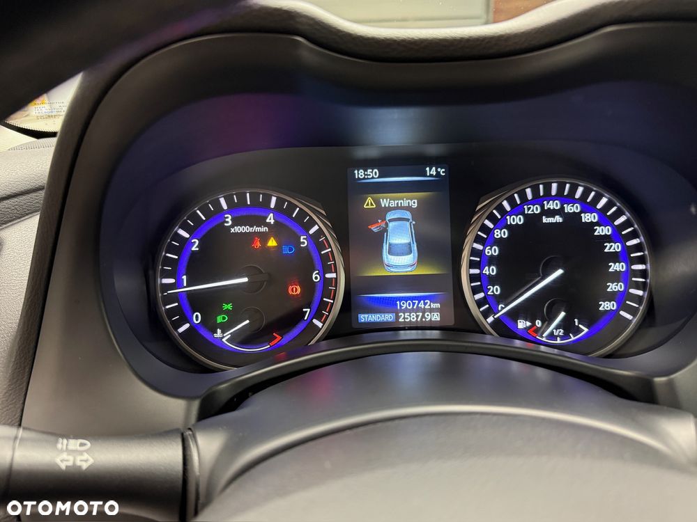 Infiniti Q50 2.2d - 20