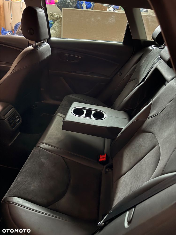 Seat Leon 1.6 TDI ECOMOTIVE Style - 17