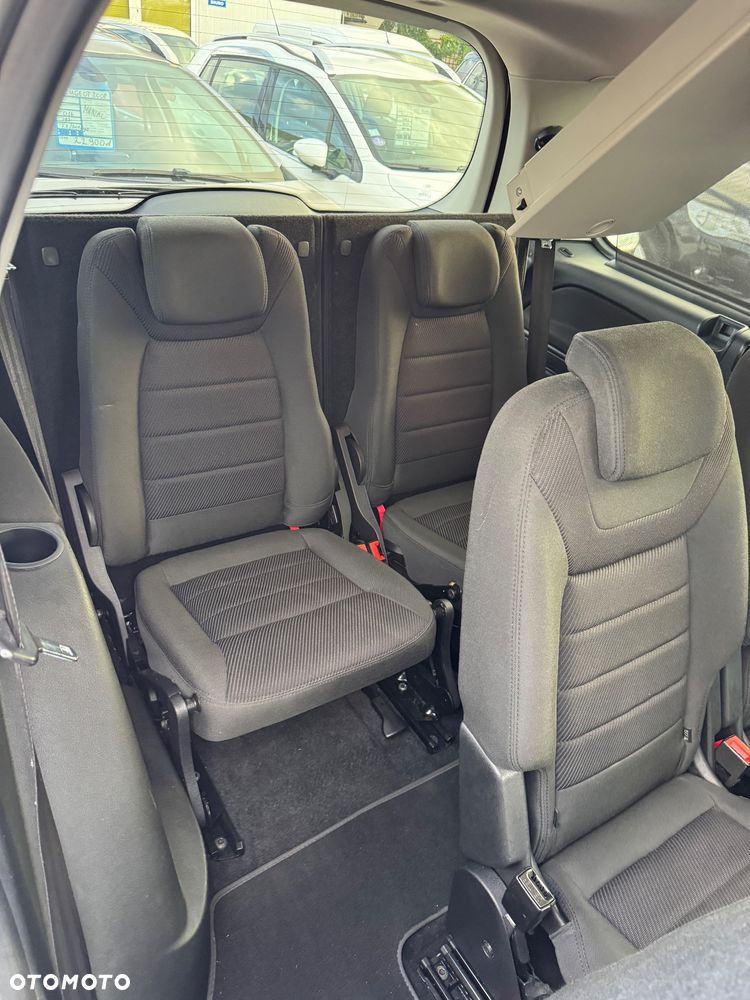 Ford Galaxy - 30
