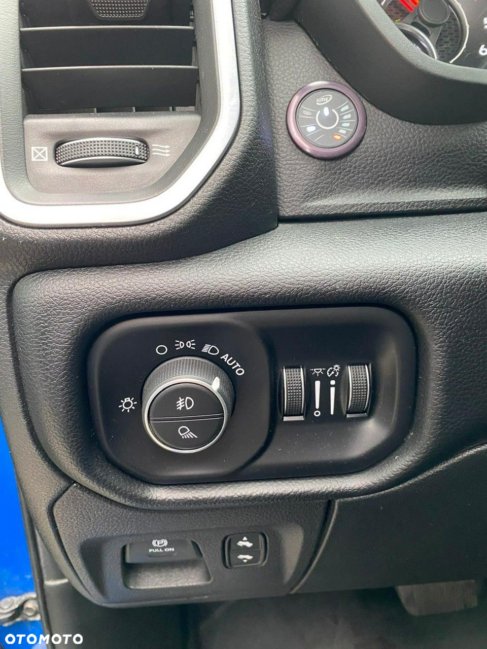 RAM 1500 - 17
