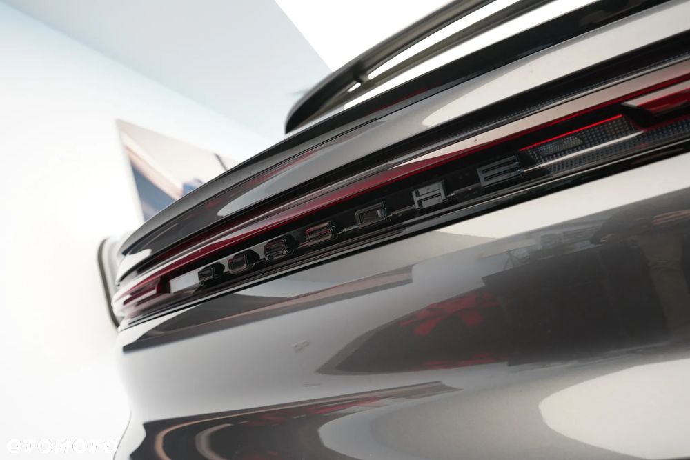 Porsche Cayenne - 33