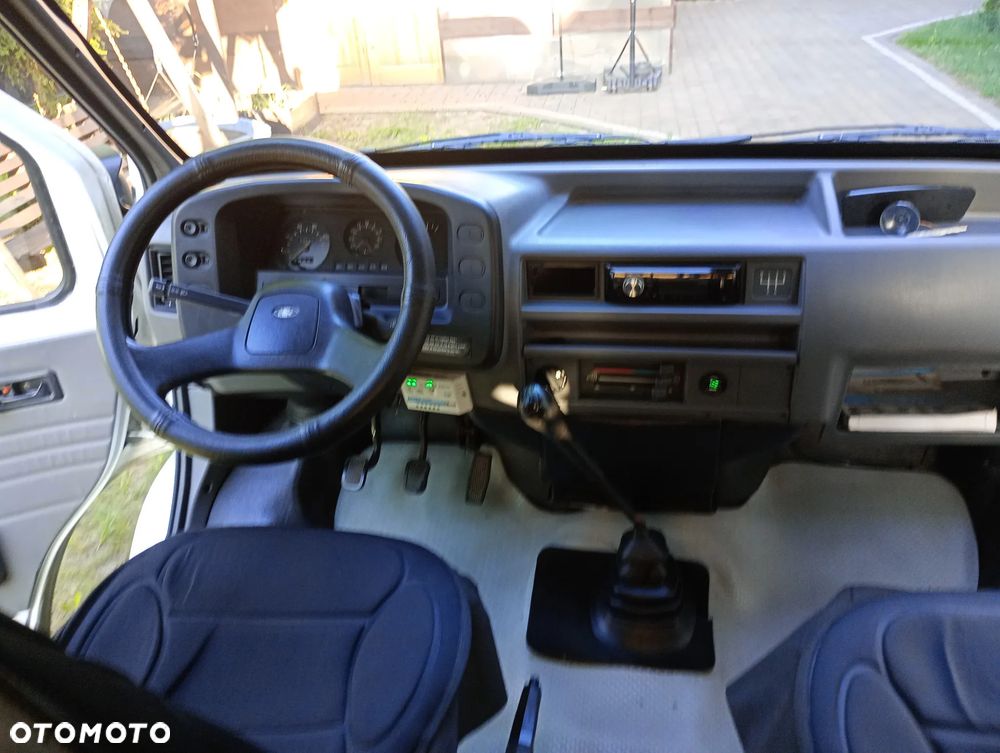 Ford Transit - 10