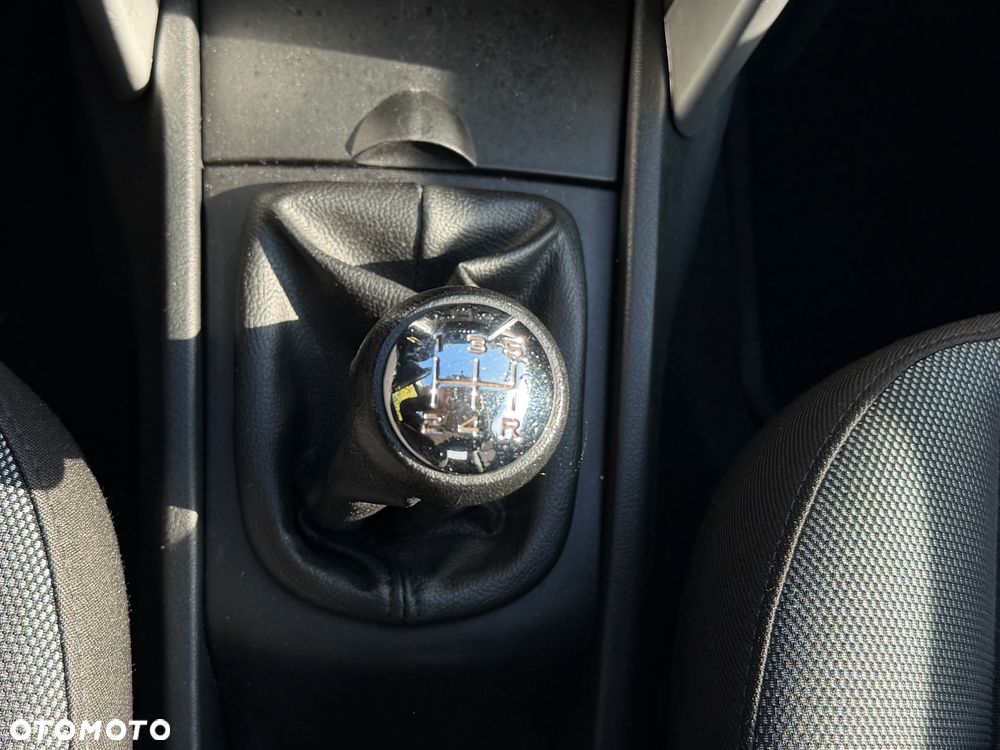 Peugeot 207 95 VTi forever - 36