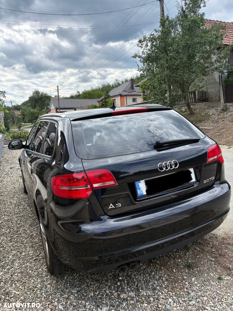 Audi A3 2.0 TDI DPF S tronic S line Sportpaket (plus) - 6
