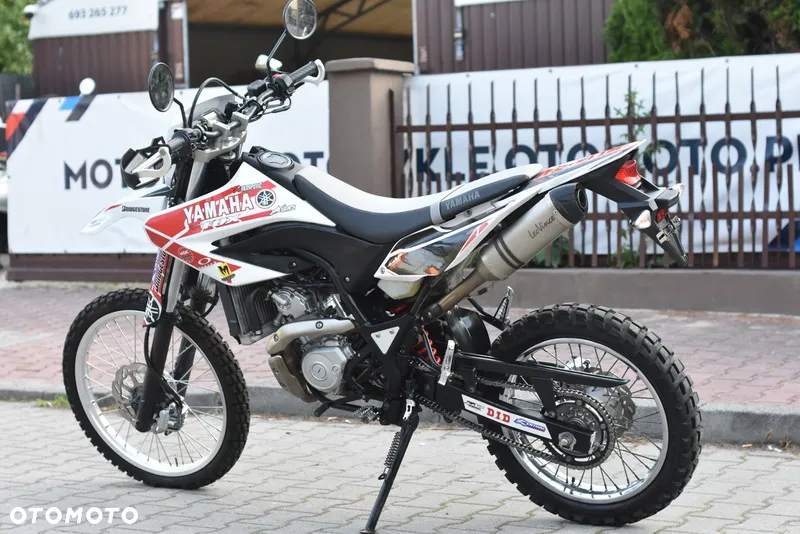 Yamaha WR - 19