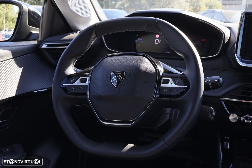 Peugeot 208 1.2 Hybrid Allure e-DCS6 - 9
