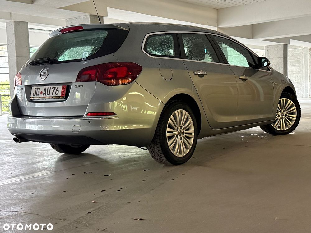 Opel Astra - 11