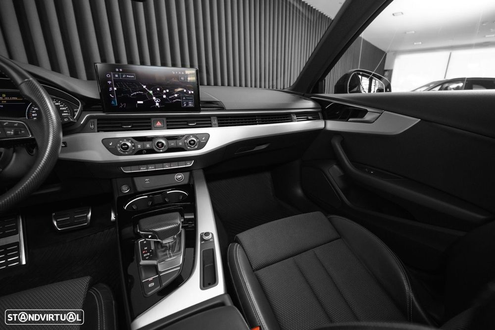 Audi A4 Avant 40 TFSI S tronic S line - 11