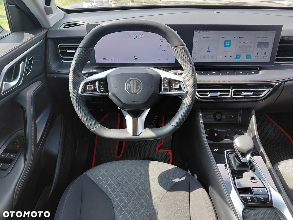 MG HS 1.5 T-GDI Excite DCT - 13