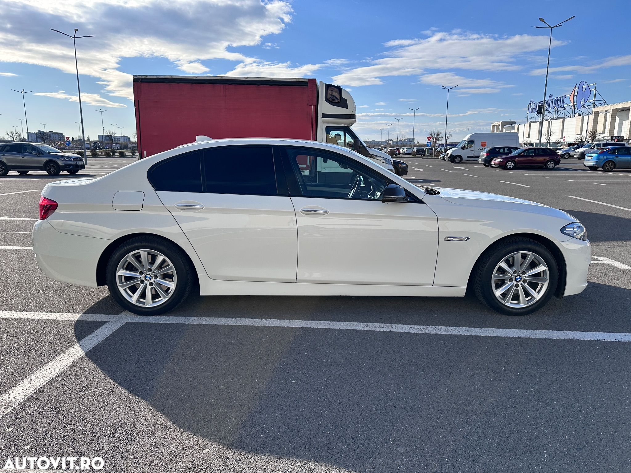 BMW Seria 5 520d - 4