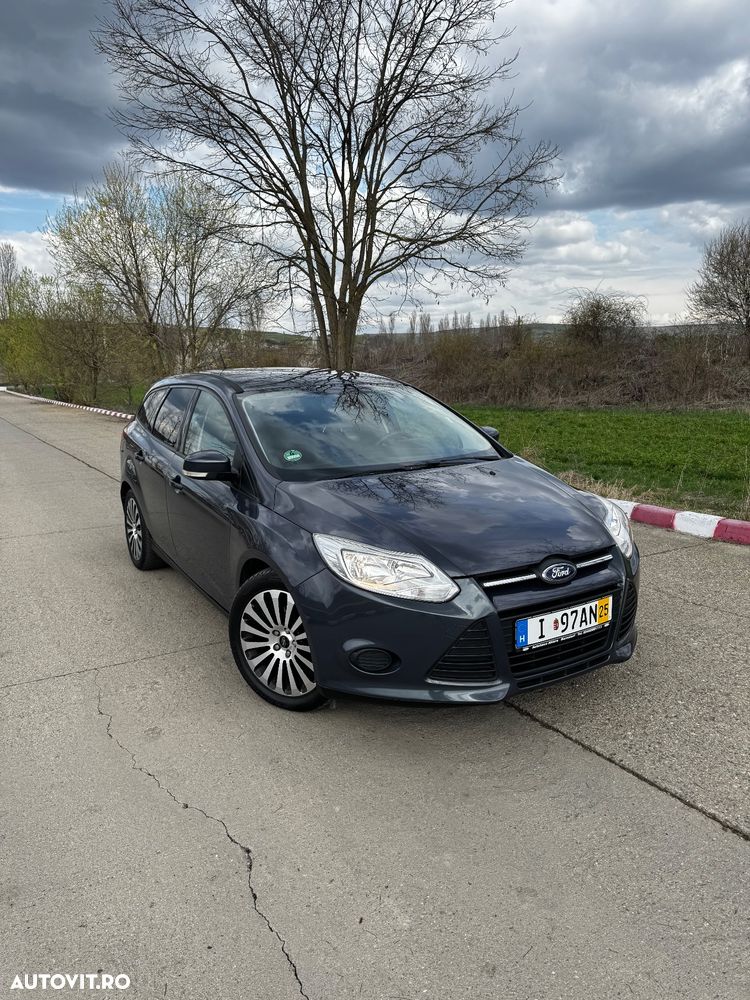 Ford Focus 1.6 TDCi DPF Titanium - 10