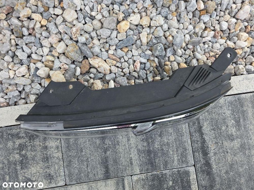 HYUNDAI KONA 1 I Lampa lewa przód Led DRL Kierunkowskaz D01L 92207 - 5