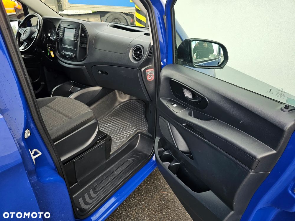 Mercedes-Benz VITO - 11