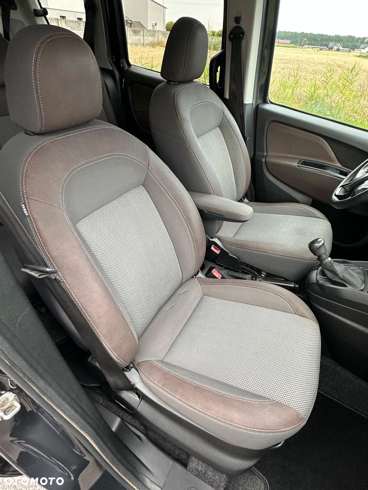 Fiat Doblo 1.6 16V Multijet Trekking - 11
