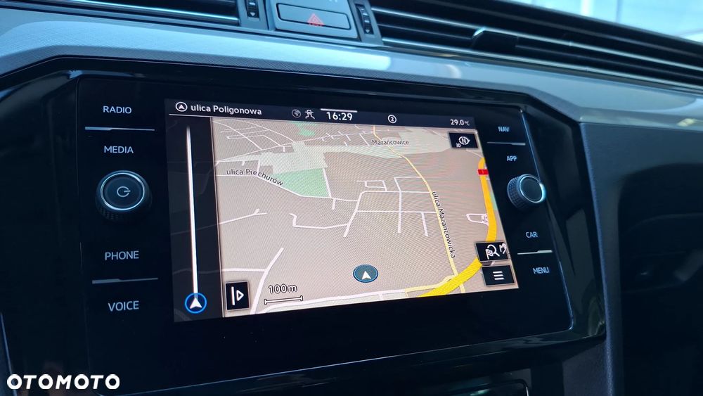 Volkswagen Passat 2.0 TDI EVO Business DSG - 28