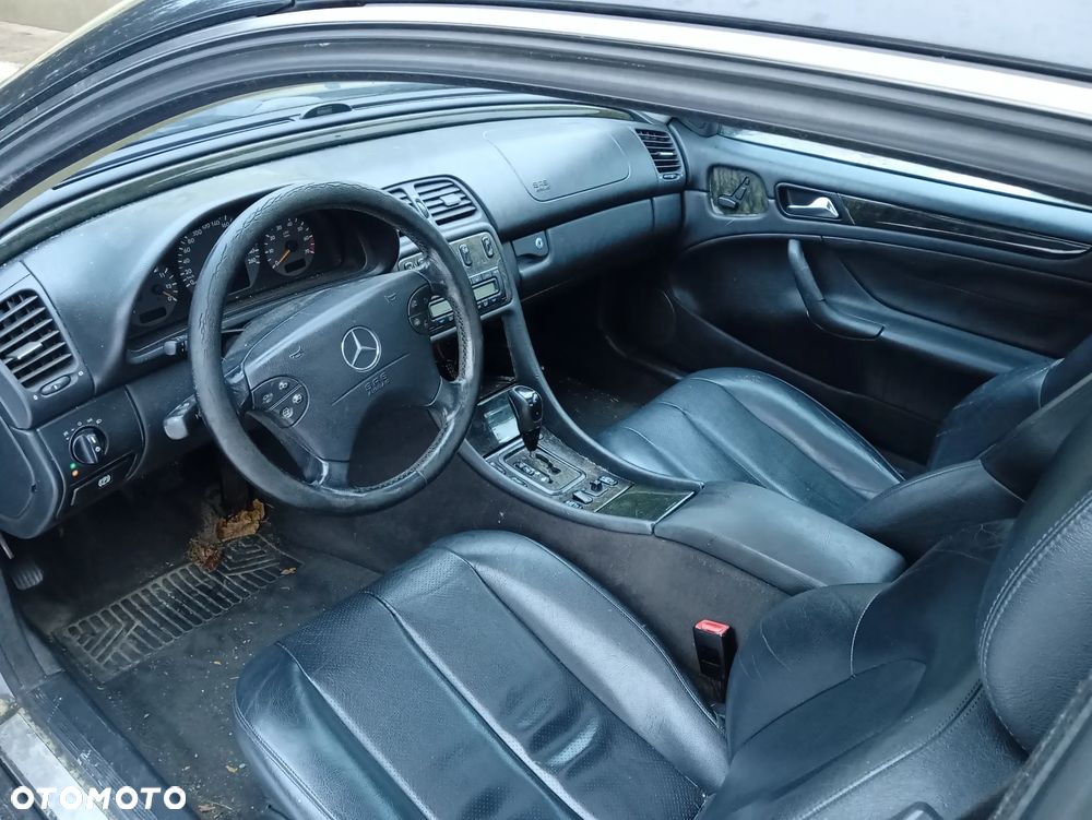 Mercedes-Benz CLK 320 Avantgarde - 19