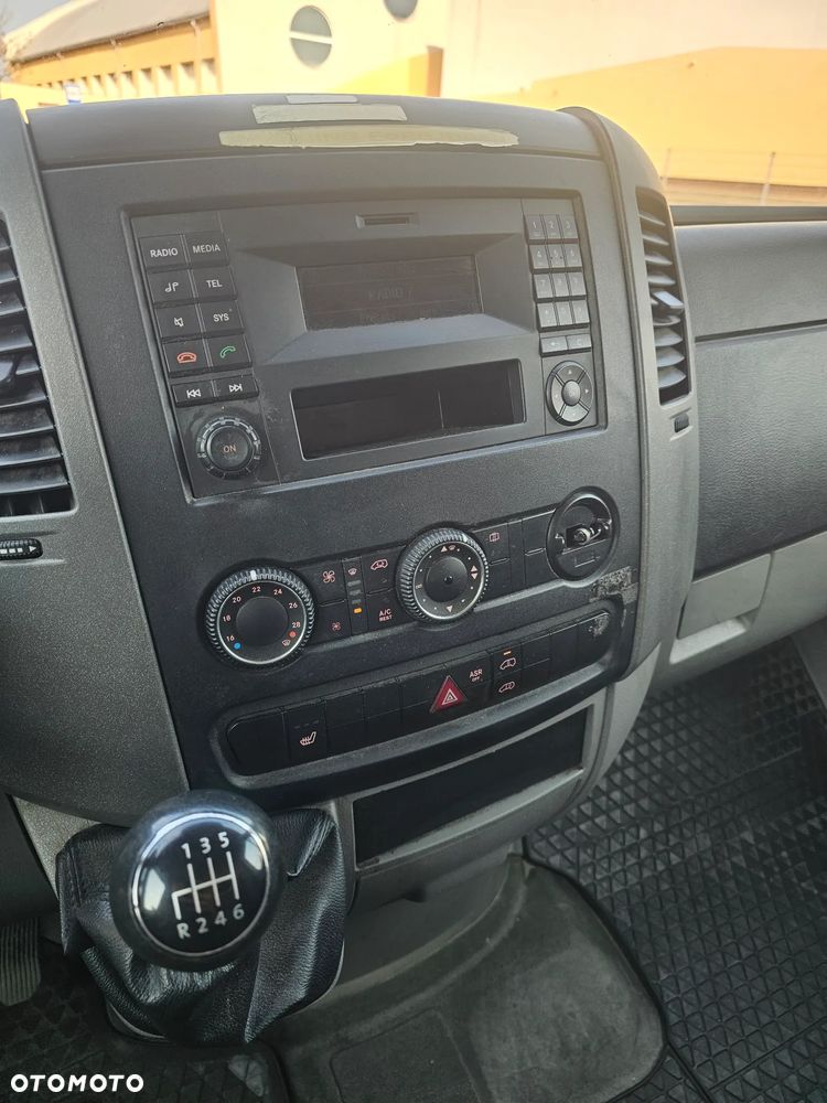 Volkswagen Crafter - 8