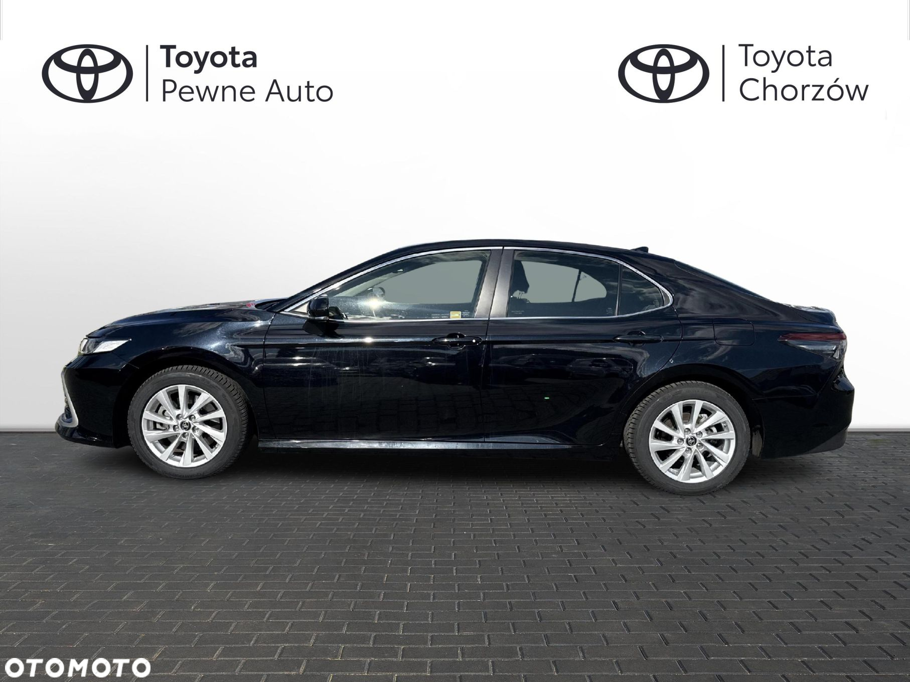 Toyota Camry - 2