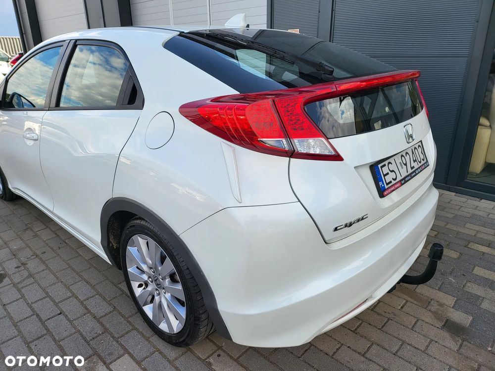 Honda Civic 1.6 i-DTEC Comfort - 16