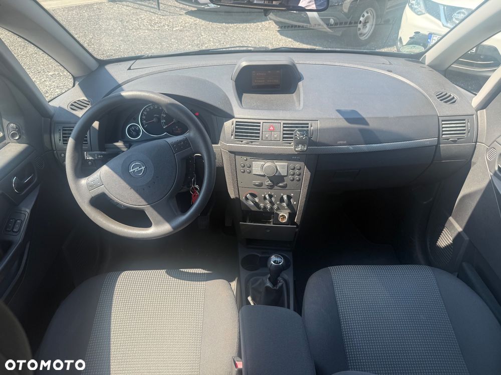 Opel Meriva - 21