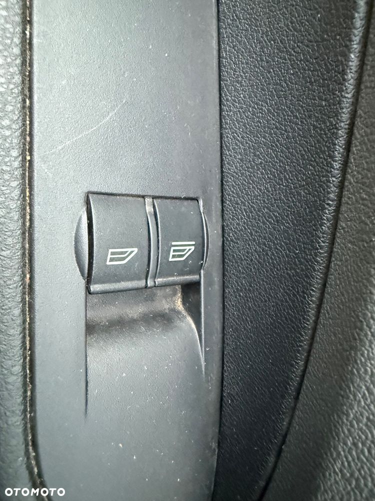 Ford Focus - 12