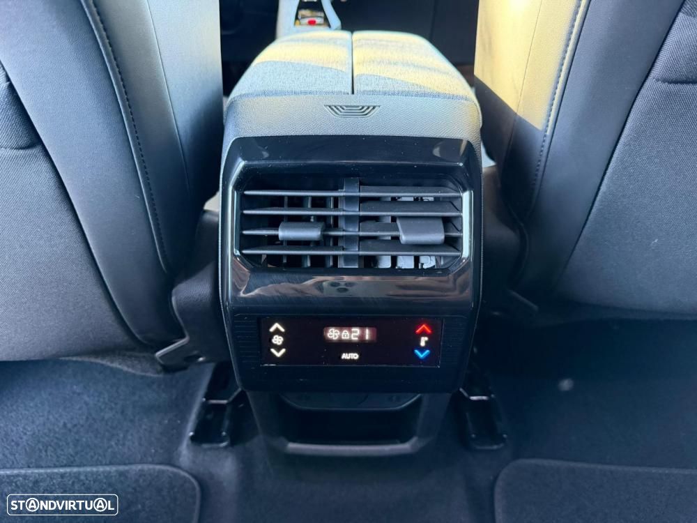 Peugeot 5008 Hybrid 136 e-DSC Allure Pack - 25