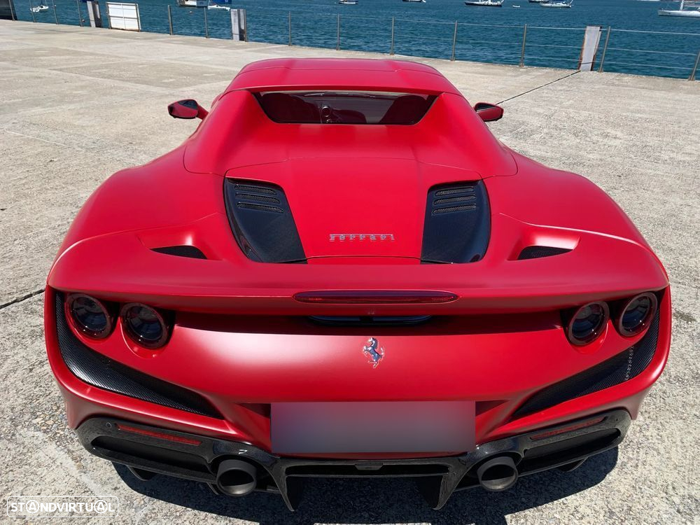 Ferrari F8 Tributo Spider - 21