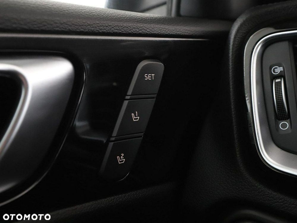 Kia ProCeed 1.6 T-GDI GT DCT - 35