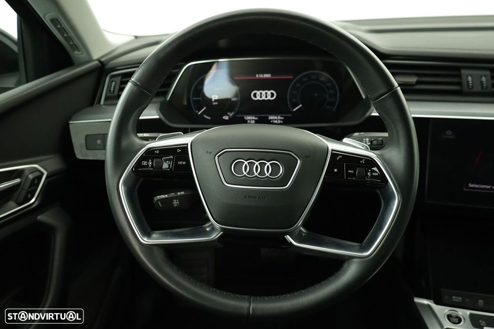 Audi Q8 e-Tron Sportback 55 quattro Advanced - 16