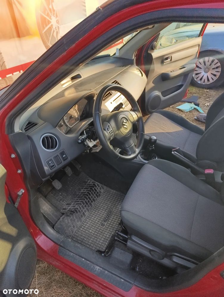 Suzuki Swift 1.3 GLX / Comfort - 12