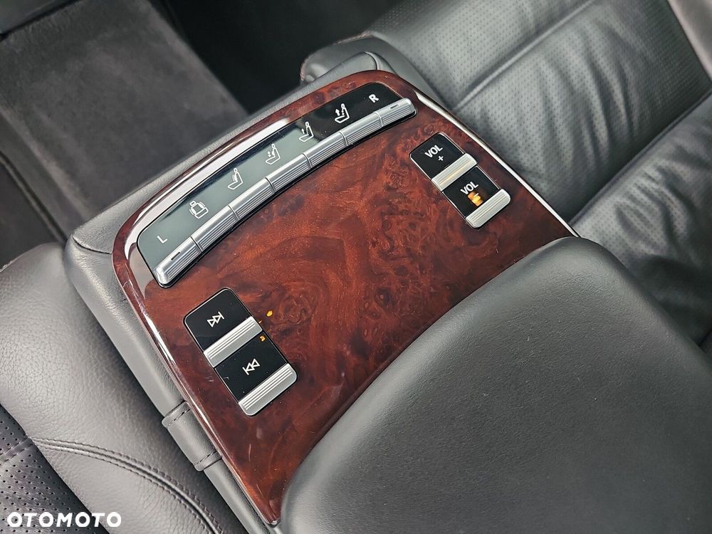 Mercedes-Benz Klasa S - 21