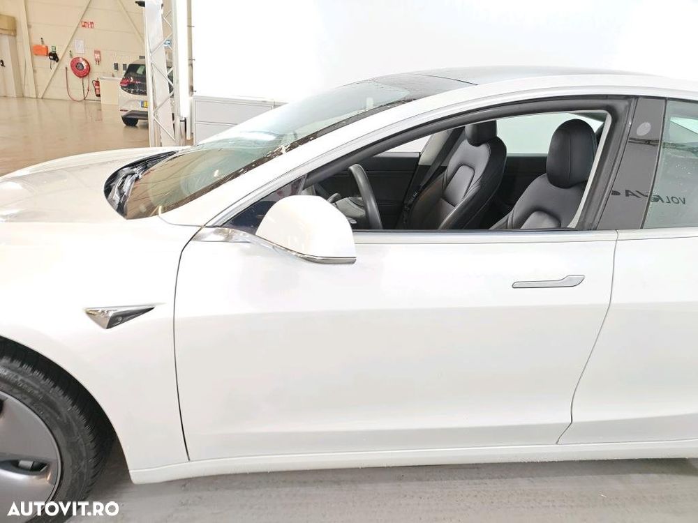 Tesla Model 3 Standard - 6