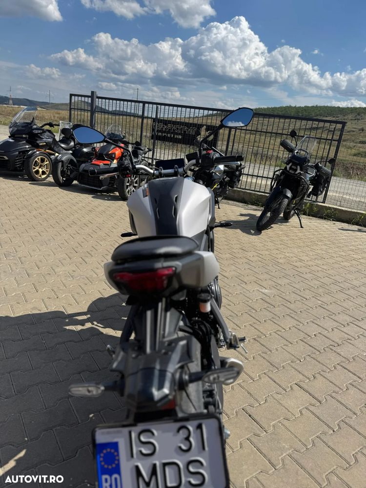 Yamaha MT-07 - 4