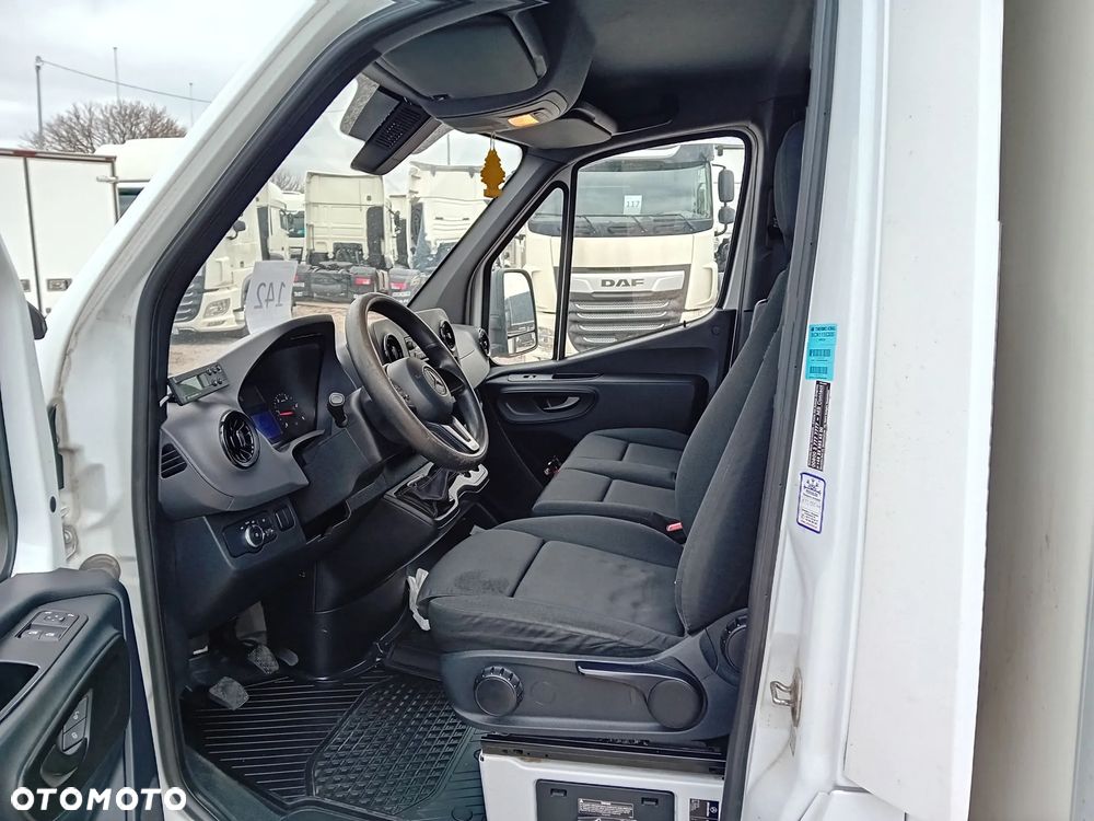 Mercedes-Benz SPRINTER 316 - 16