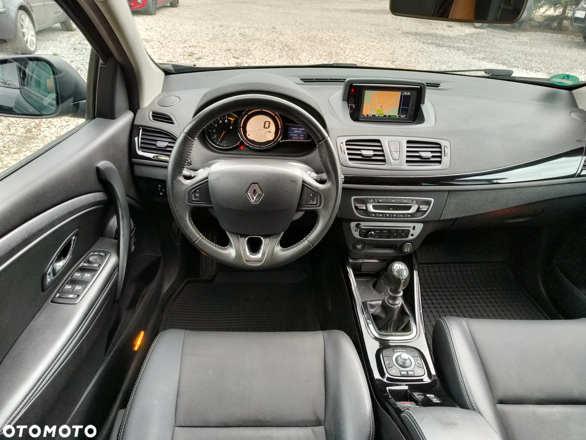 Renault Megane Grandtour TCe 130 Bose Edition - 7