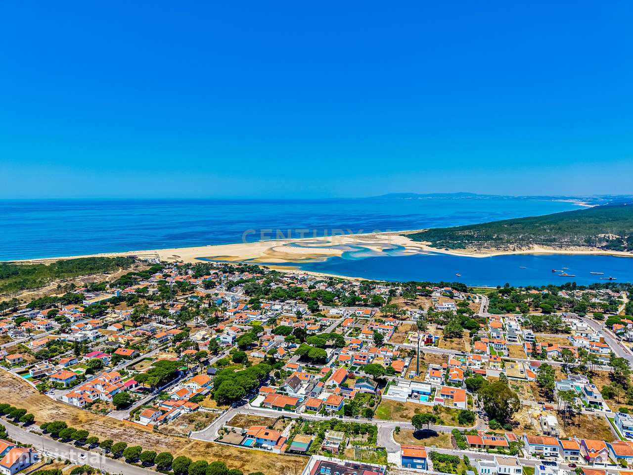 Moradia na Lagoa de Albufeira inserida em Terreno de 1.235 m² | A apen - Grande imagem: 2/60