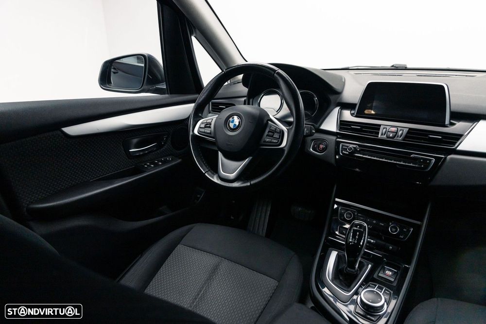 BMW 218 Active Tourer i Advantage Auto - 15