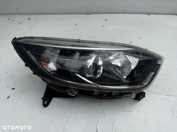 RENAULT CAPTUR I 1 LAMPA PRZEDNIA PRAWA PRZÓD ORGINAŁ 260102734R