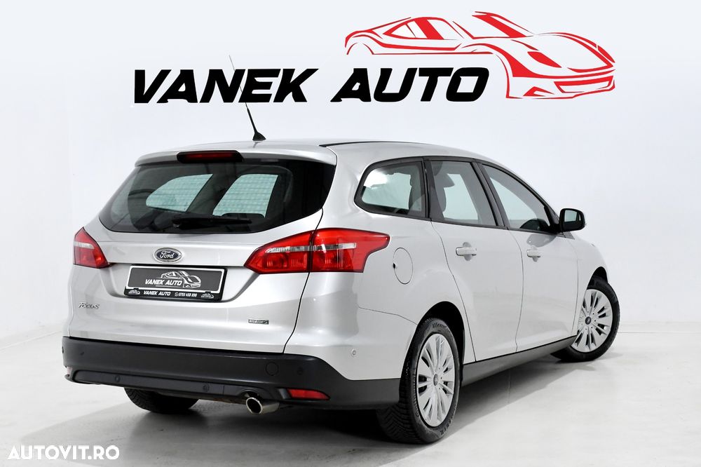 Ford Focus 1.5 EcoBoost Start-Stopp-System Business Edition - 8