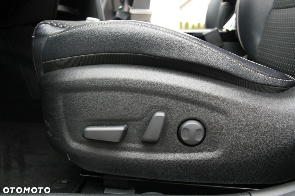 Kia Ceed 1.4 T-GDI OPF Platinum Edition - 25