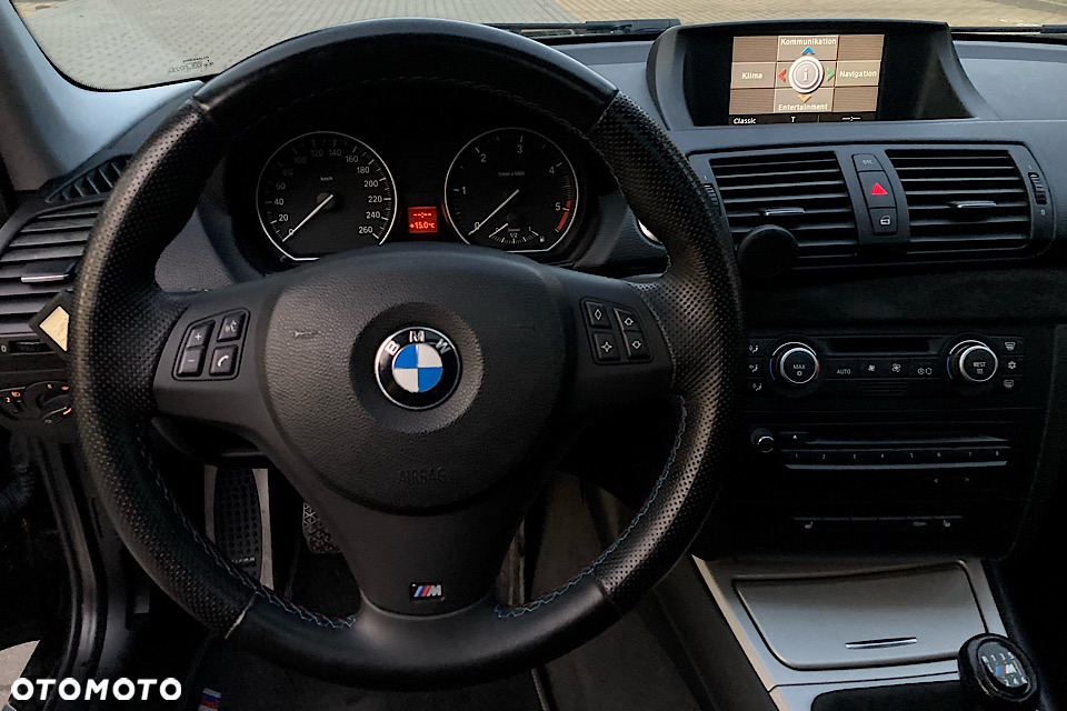 BMW Seria 1 120d - 30