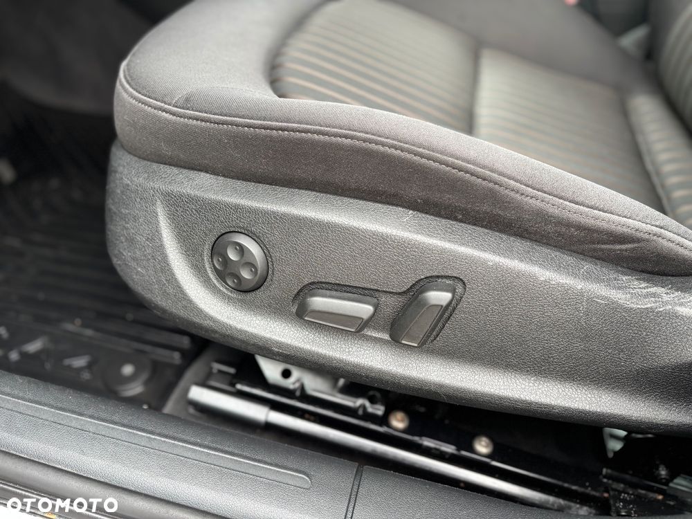 Audi A4 Avant - 9