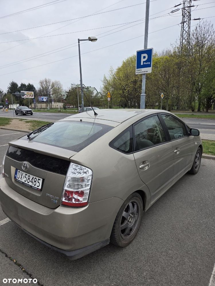 Toyota Prius 1.5 VVT-i Prestige - 5