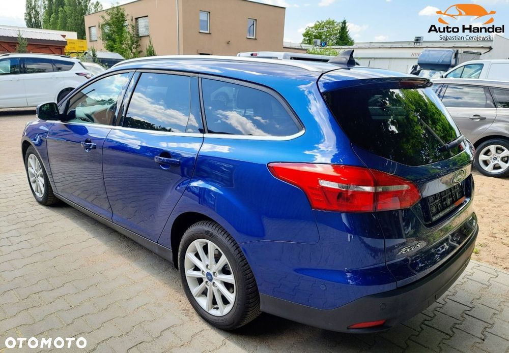 Ford Focus - 12