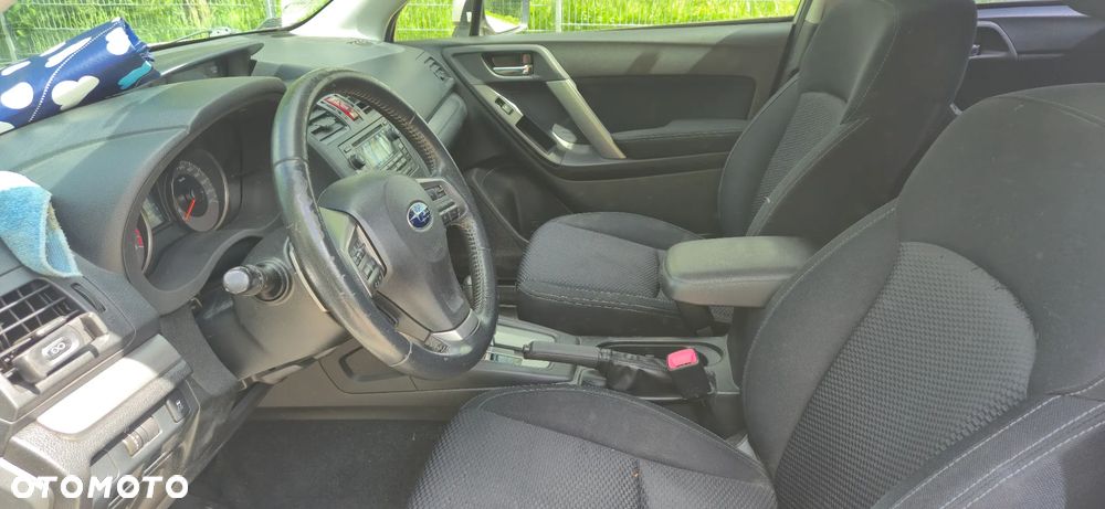 Subaru Forester 2.0i Exclusive Lineartronic - 14