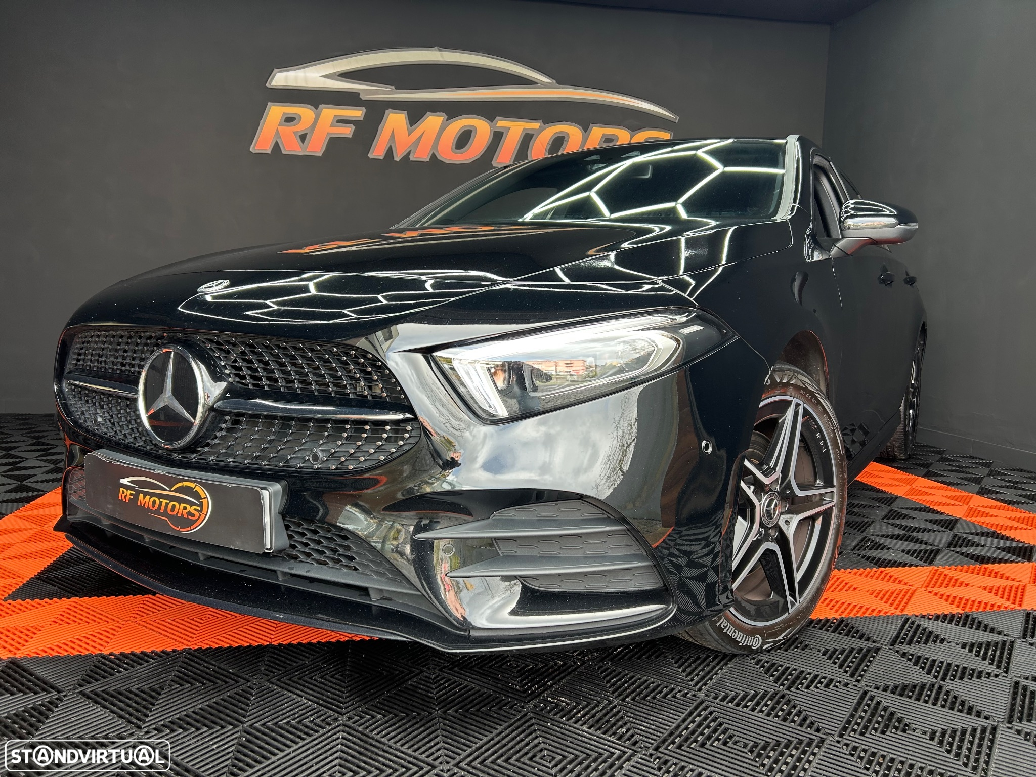 Mercedes-Benz A 250 e AMG Line - 19
