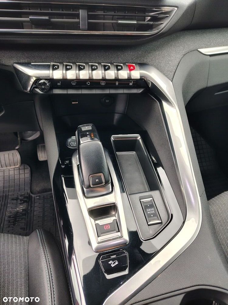 Peugeot 3008 - 20