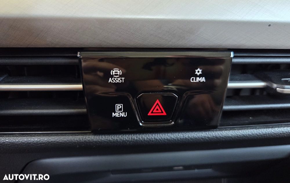 Volkswagen Golf 2.0 TDI Life - 27